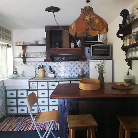 Casa S. Nicolau Дом отдыха Кабесейраш-ди-Башту